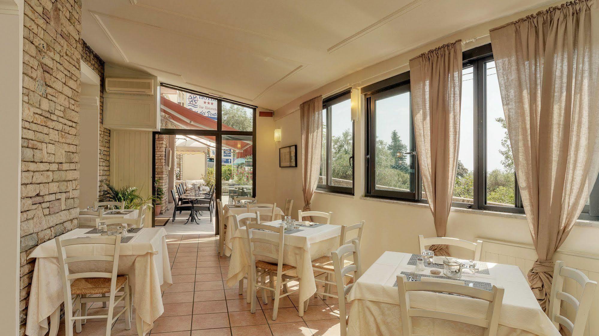 Hotel Rosa Dei Venti Lerici Exterior photo