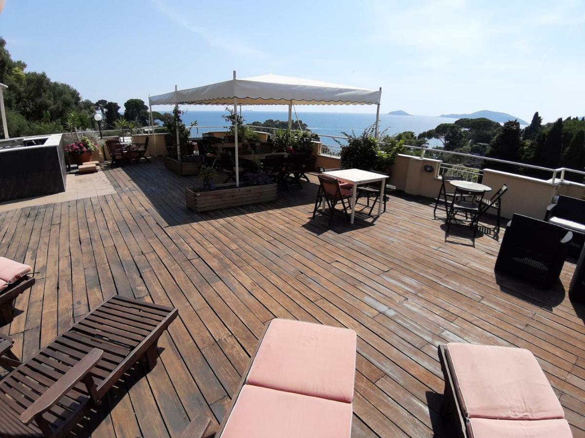 Hotel Rosa Dei Venti Lerici Exterior photo